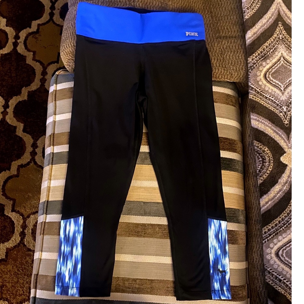 Pink Victoria's Secret Ultimate Yoga Leggings Black Blue Cropped XS